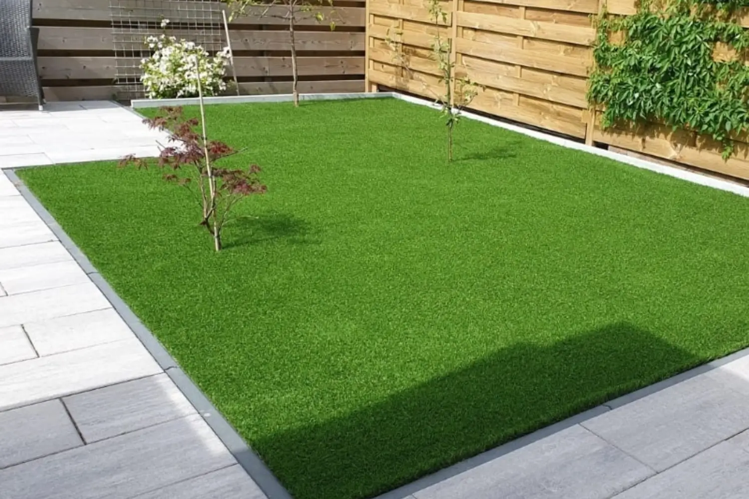 Kunstgras Messi in een tuin