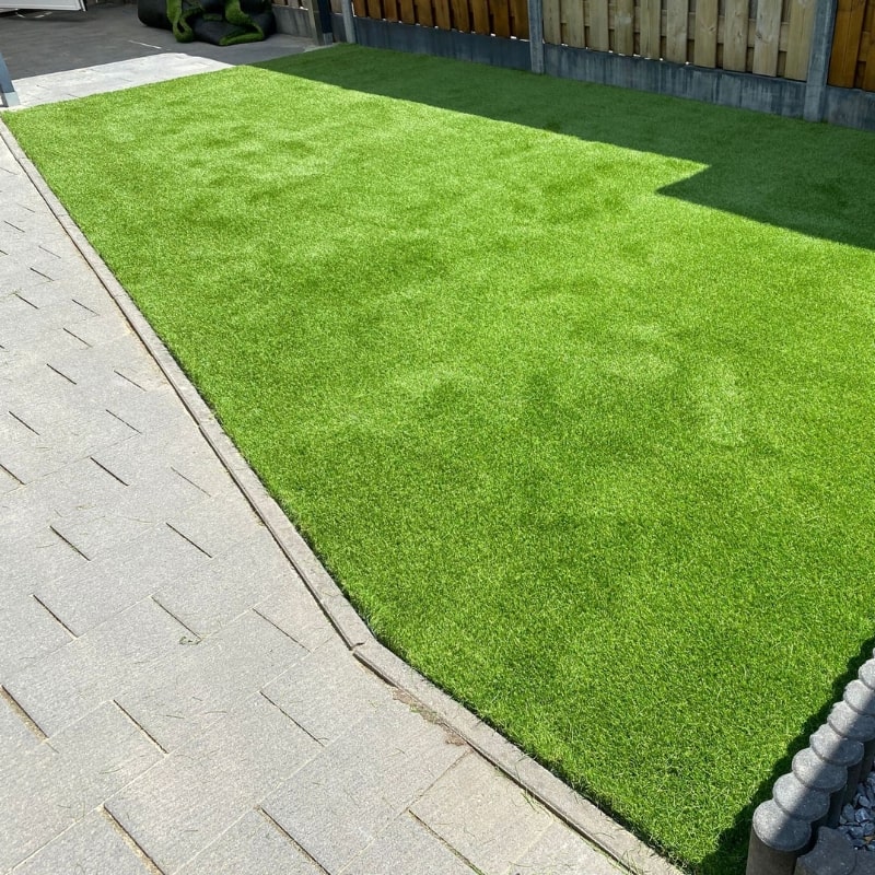 Kunstgras opsluiten